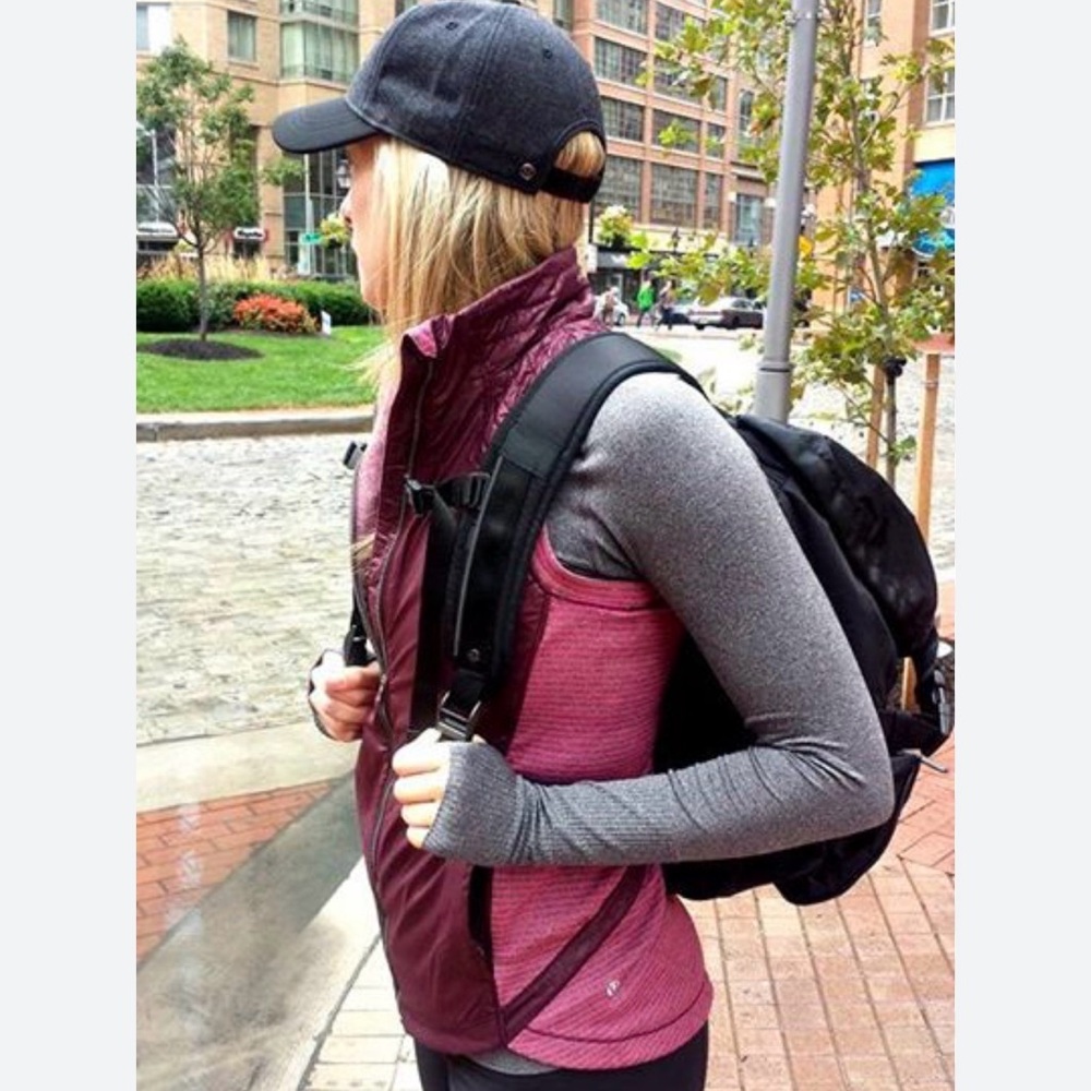 Lululemon Rebel Runner Vest